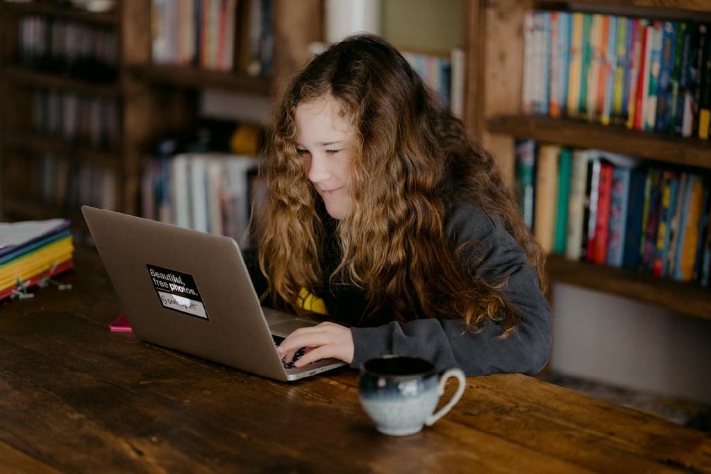 Should homework count towards screen time?